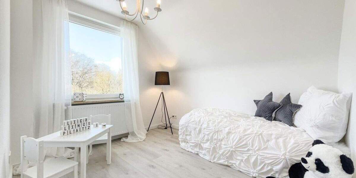 Einfamilienhaus Norderstedt Glashütte - 4 Zimmer, 114 m&sup2;, 599.000&euro; | Angebot:25871423