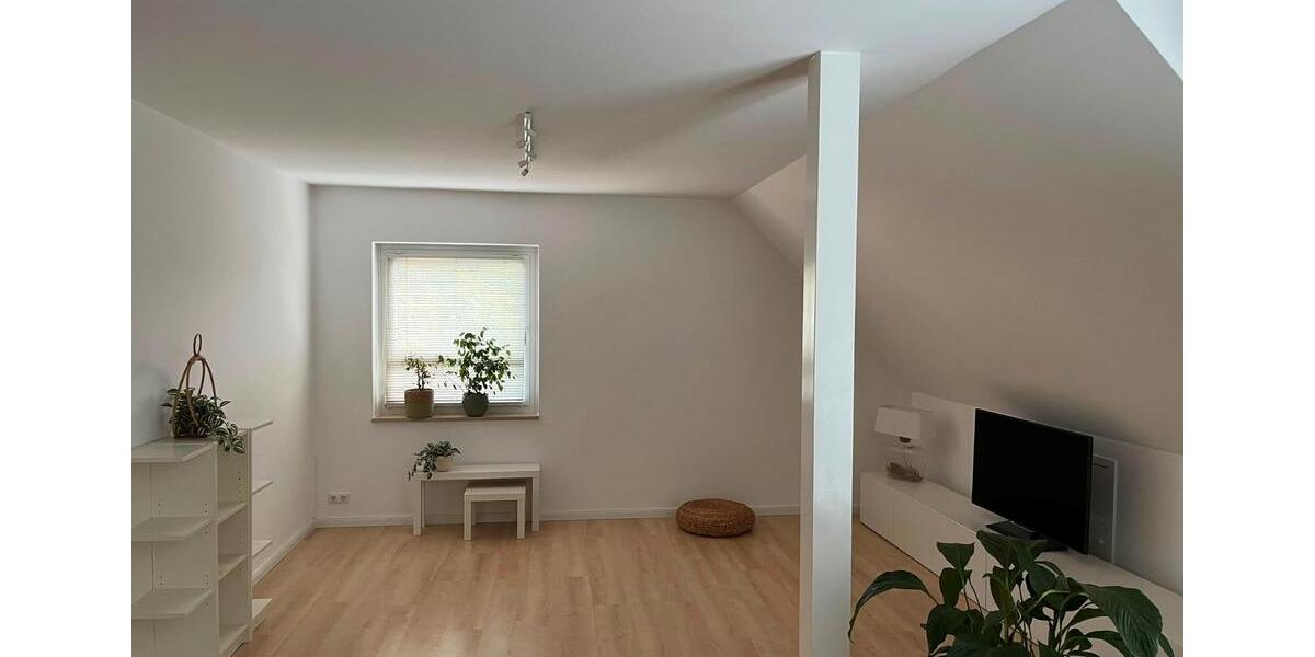 Dachgeschoßwohnung Pinneberg - 2 Zimmer, 72 m&sup2;, 274.500&euro; | Angebot:27163158