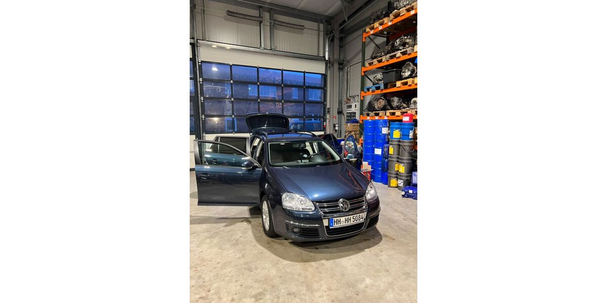 VW Golf 208.955 km 4.600 &euro; Hamburg 22143
