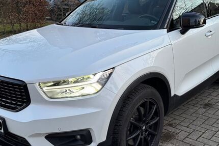 Volvo XC40 47.000 km 22.999 &euro; Hamburg 22177