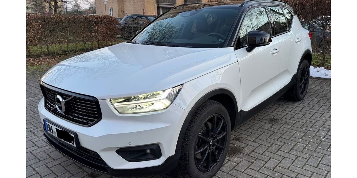 Volvo XC40 47.000 km 22.999 &euro; Hamburg 22177