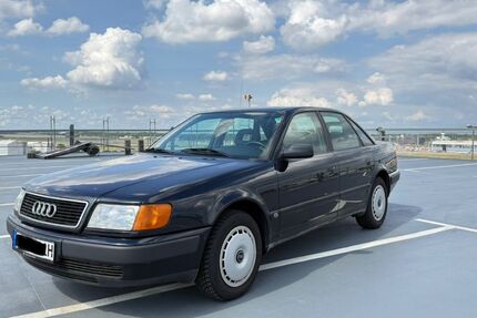 Audi 100 189.000 km 4.950 &euro; Hamburg 22041
