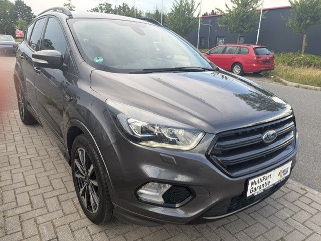 Ford Kuga 48.000 km 17.990 &euro; Ahrensburg 22926