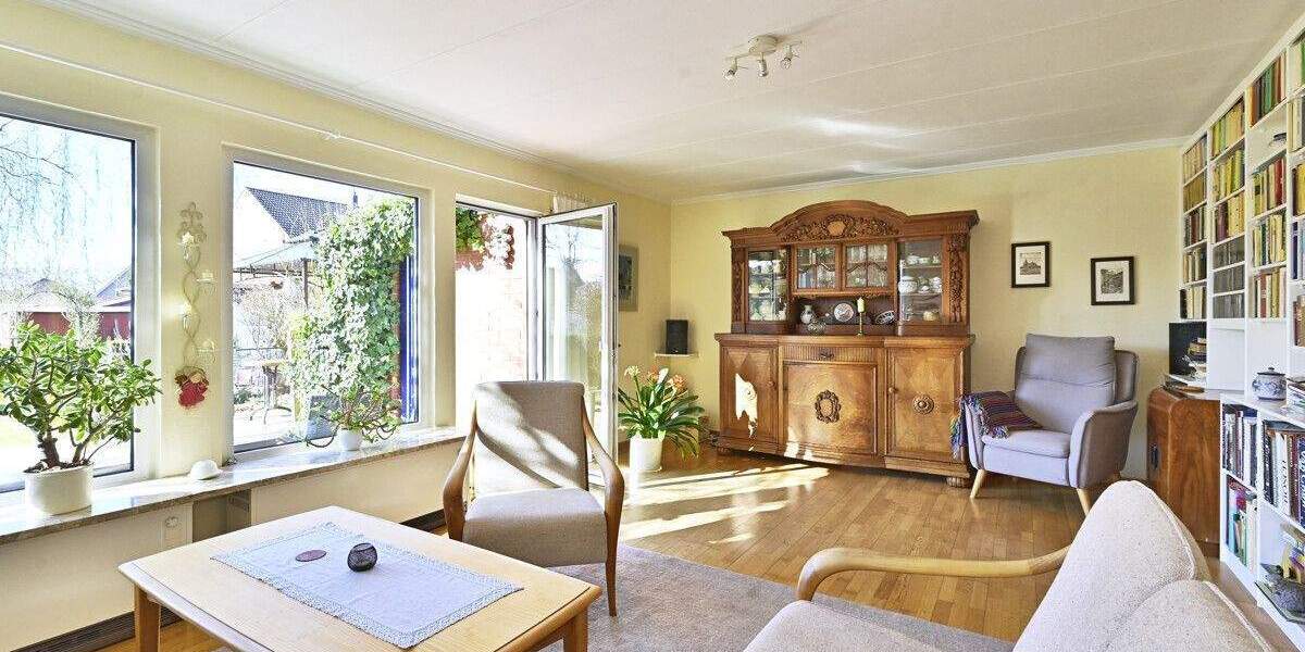 Reihenendhaus Elmshorn Klostersande - 6 Zimmer, 118 m&sup2;, 329.000&euro; | Angebot:25690475