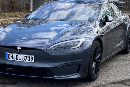 Tesla Model S 68.599 km 46.410 &euro; Bargteheide 22941