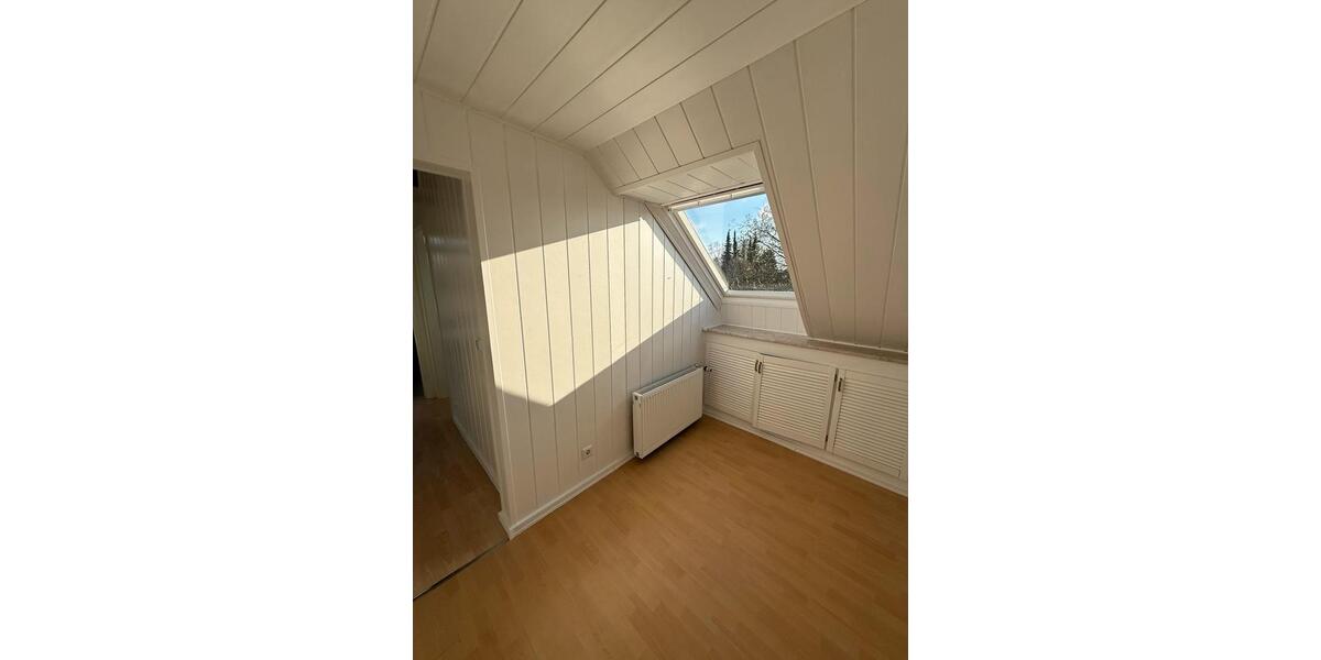 Dachgeschoßwohnung Hamburg Horn - 2 Zimmer, 61 m&sup2;, 950&euro; | Angebot:25643759