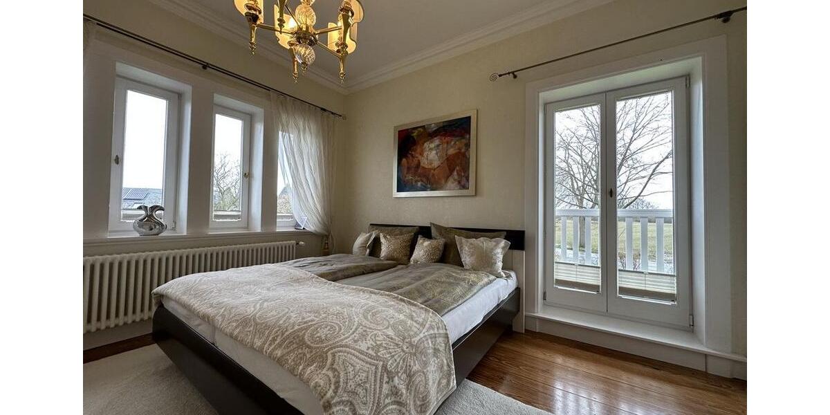 Villa Bargteheide - 8 Zimmer, 263 m&sup2;, 1.085.000&euro; | Angebot:27146920