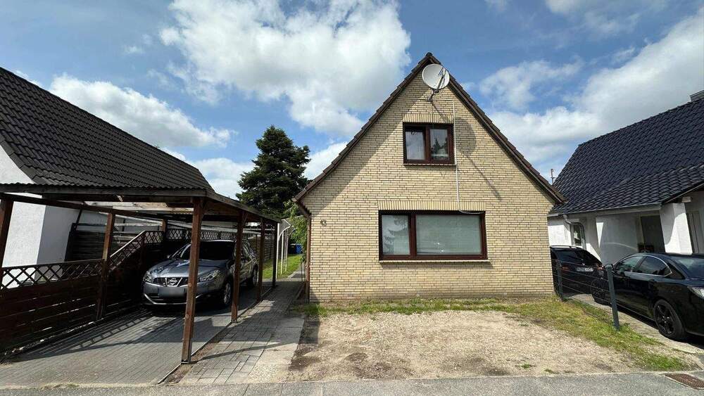 Einfamilienhaus Uetersen - 3 Zimmer, 90 m&sup2;, 229.000&euro; | Angebot:25697873