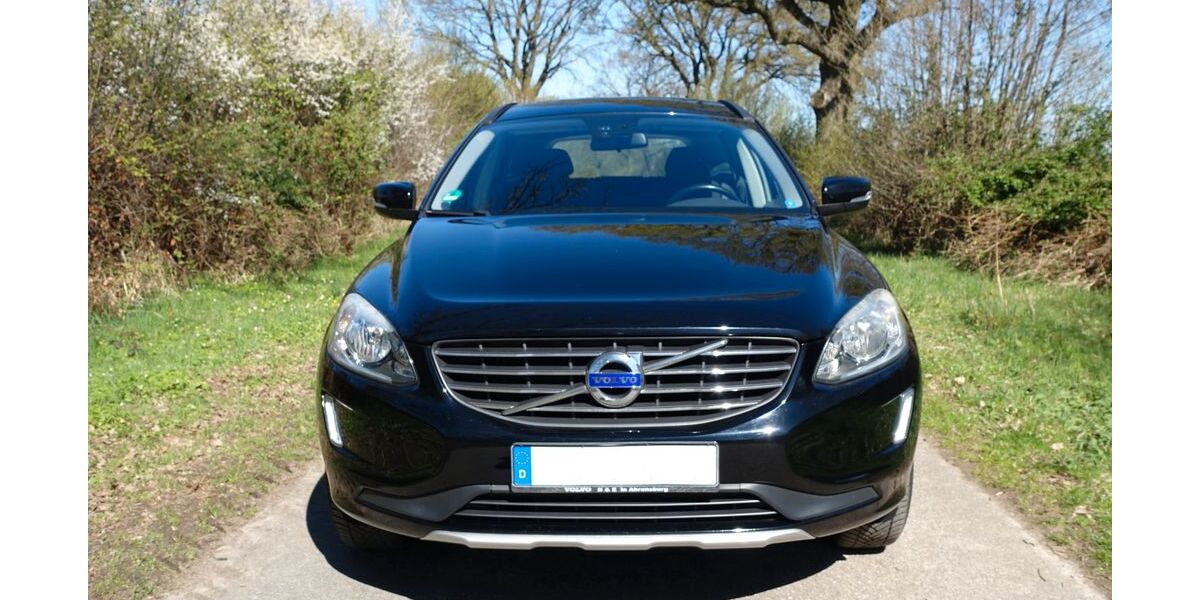 Volvo XC60 108.000 km 11.900 &euro; Bargteheide 22941