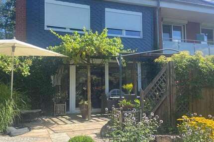 Haus Kaltenkirchen - 7 Zimmer, 150 m&sup2;, 430.000&euro; | Angebot:24558992