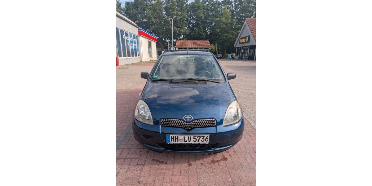 Toyota Yaris 113.000 km 1.599 &euro; Ahrensburg 22926