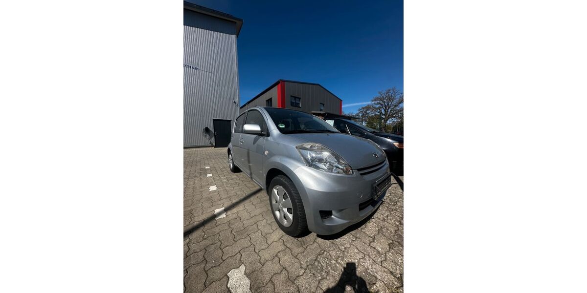 Daihatsu Sirion 207.000 km 1.250 &euro; Horst 25358
