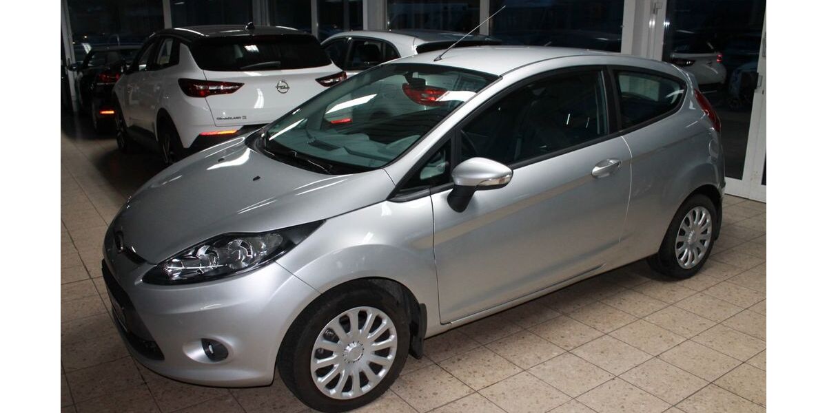 Ford Fiesta 12.663 km 8.990 &euro; Bad Oldesloe 23843