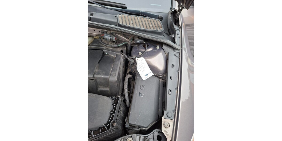 Ford Mondeo 182.000 km 6.500 &euro; Hamburg 20038