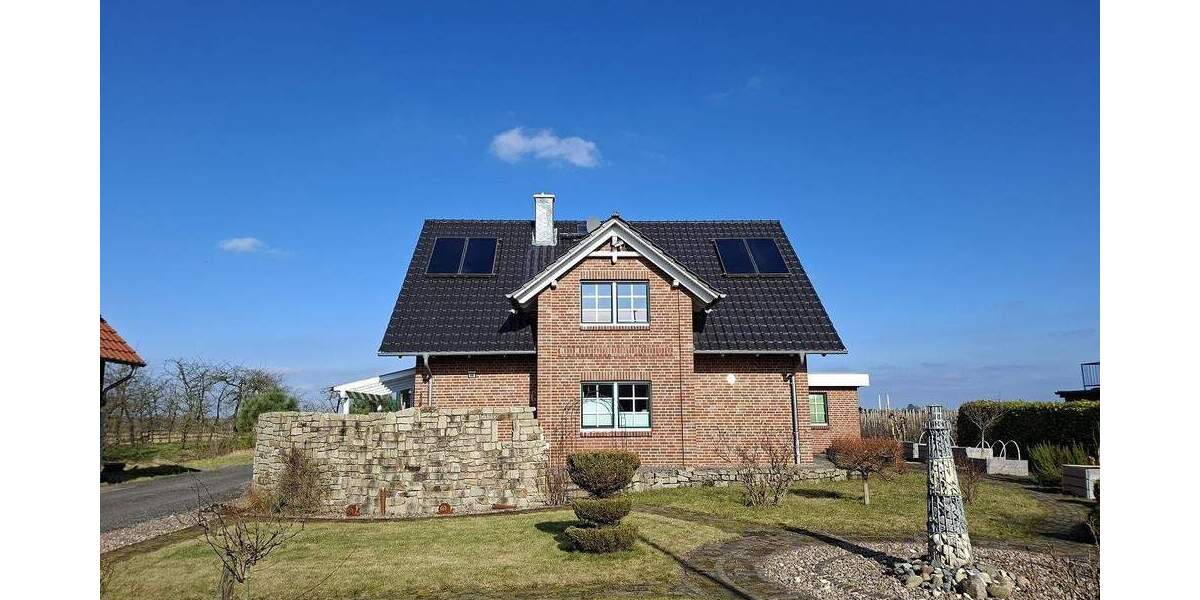 Einfamilienhaus Jork - 7 Zimmer, 164 m&sup2;, 890.000&euro; | Angebot:25835802