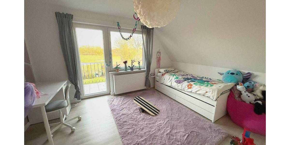 Etagenwohnung Steinburg Mollhagen - 3 Zimmer, 90 m&sup2;, 880&euro; | Angebot:26015629