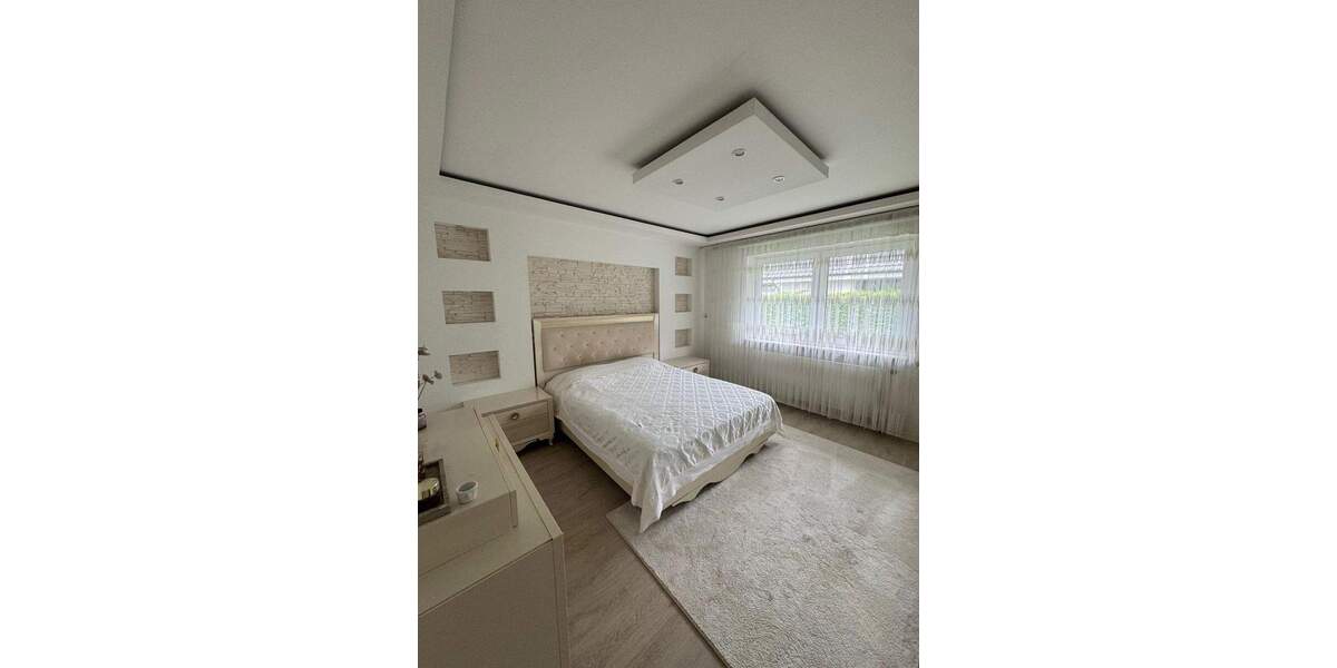 Mehrfamilienhaus, Wohnhaus Elmshorn Hainholz - 9 Zimmer, 215 m&sup2;, 780.000&euro; | Angebot:25775876