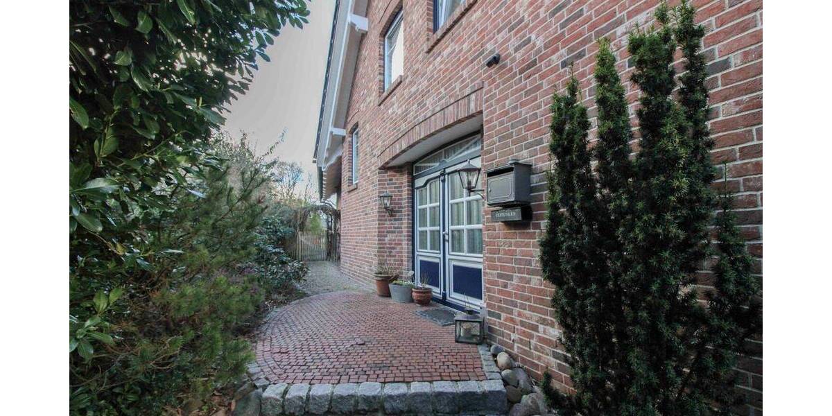 Einfamilienhaus Barmstedt - 6 Zimmer, 223 m&sup2;, 735.000&euro; | Angebot:25911391