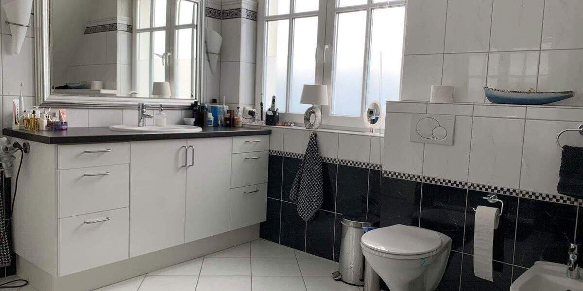 Einfamilienhaus Bad Oldesloe - 7 Zimmer, 204 m&sup2;, 795.000&euro; | Angebot:25775549