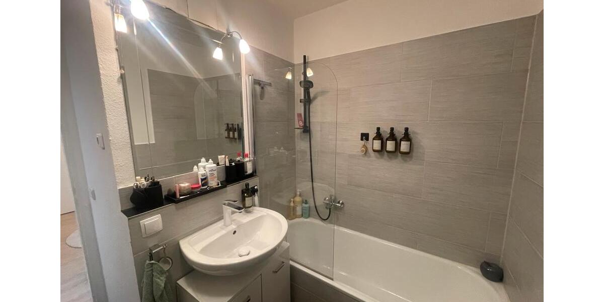 Hochparterre Hamburg Rotherbaum - 3 Zimmer, 70 m&sup2;, 2.200&euro; | Angebot:21924074