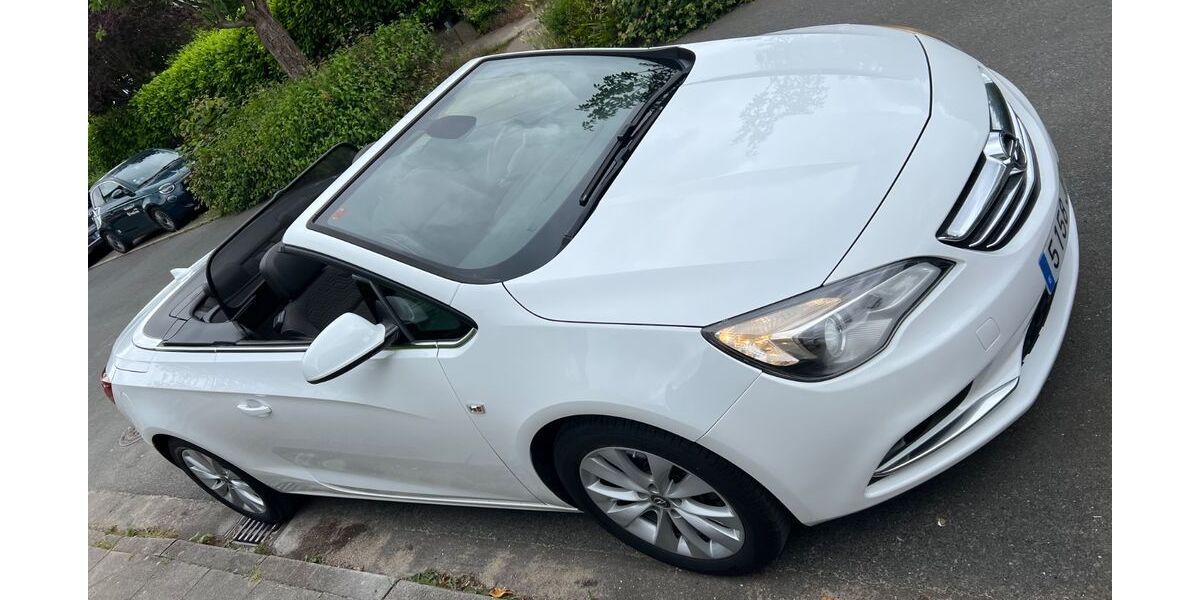 Opel Cascada 45.000 km 13.900 &euro; hamburg 22309
