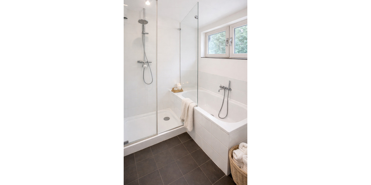 Einfamilienhaus Hamburg Lokstedt - 5 Zimmer, 150 m&sup2;, 1.100.000&euro; | Angebot:25704023