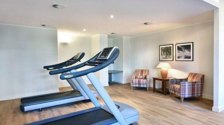 Etagenwohnung Hamburg Harvestehude - 2 Zimmer, 50 m&sup2;, 2.650&euro; | Angebot:25728007