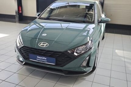 Hyundai i20 12.500 km 15.990 &euro; Hamburg 22525