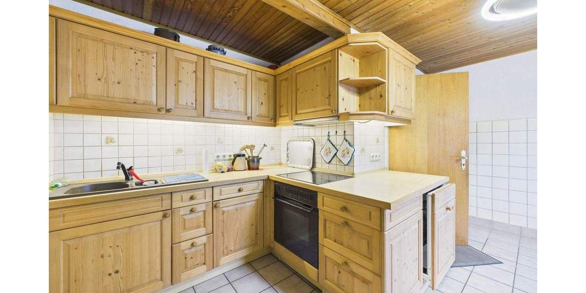 Einfamilienhaus Kisdorf - 6 Zimmer, 140 m&sup2;, 259.000&euro; | Angebot:25672606