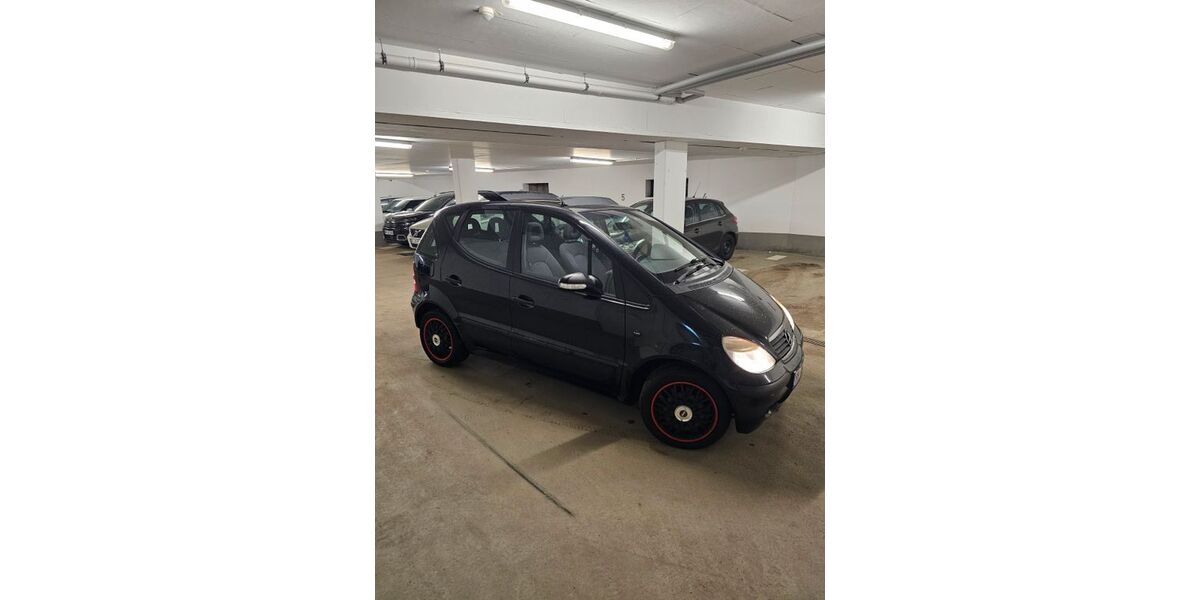 Mercedes-Benz A 140 182.200 km 1.490 &euro; Hamburg 22049