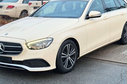 Mercedes-Benz E 220 391.000 km 10.400 &euro; Stapelfeld bei Hamburg 22145