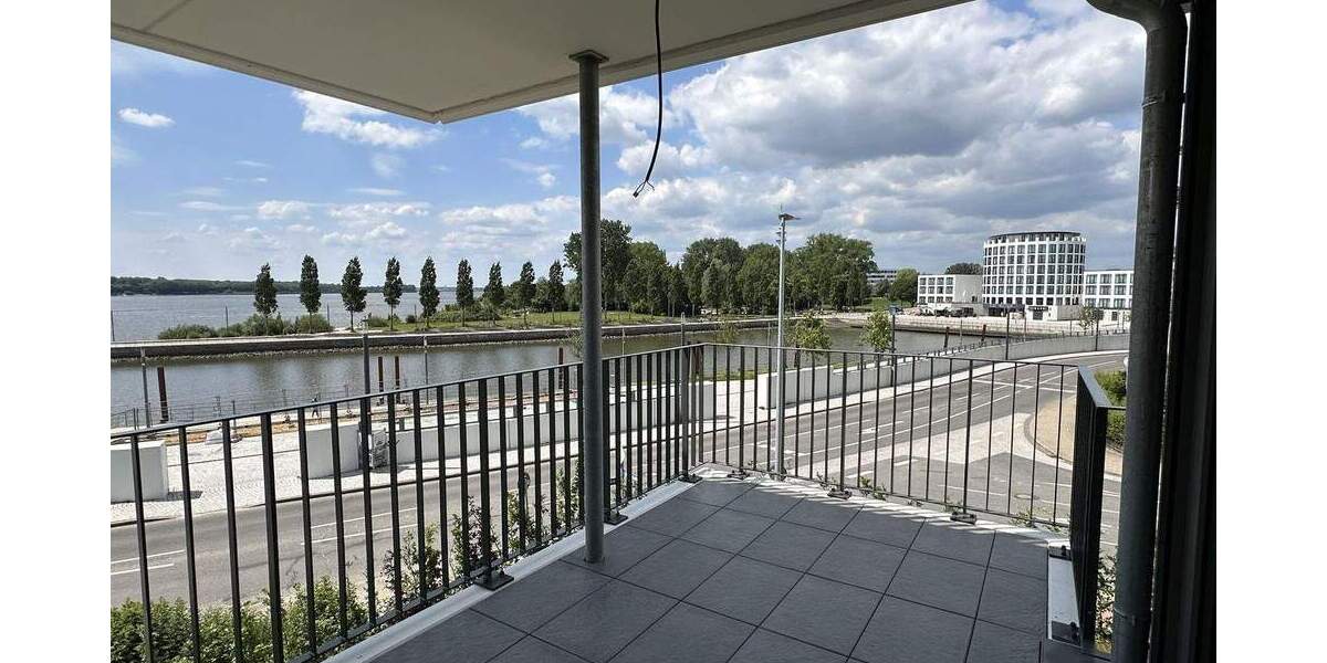 Etagenwohnung Wedel - 4 Zimmer, 139 m&sup2;, 3.225&euro; | Angebot:25660512