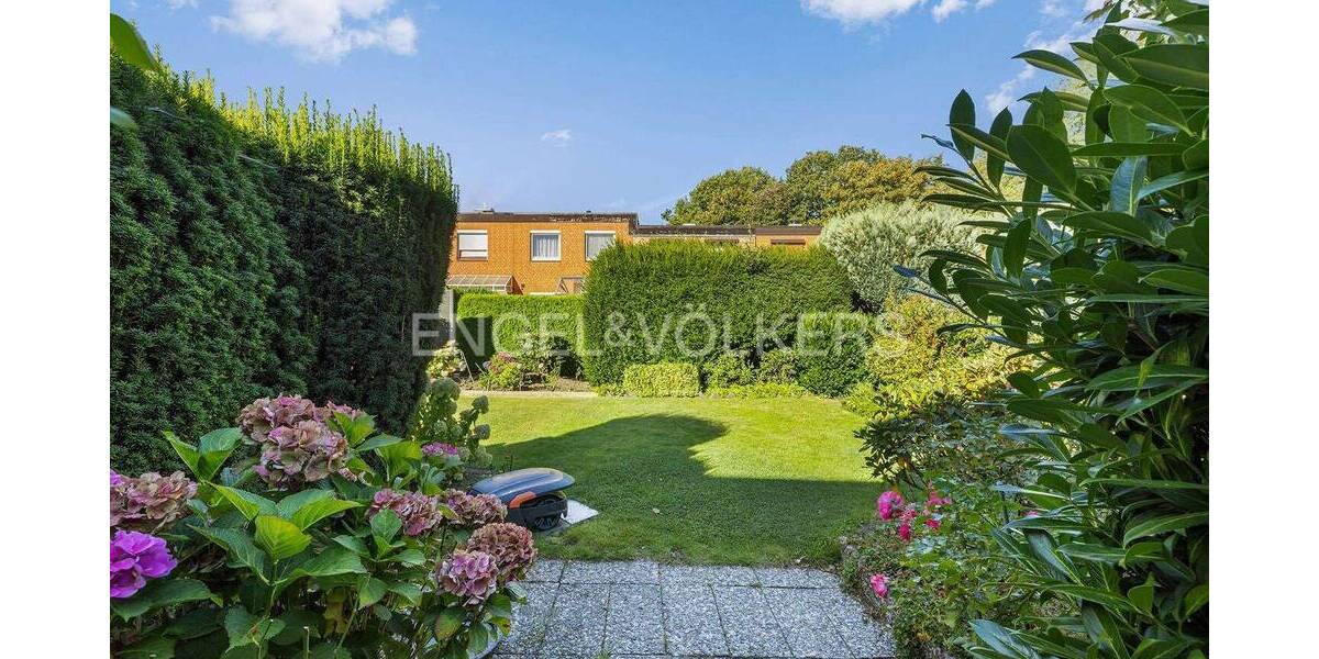 Reihenmittelhaus Henstedt-Ulzburg Ulzburg - 4 Zimmer, 94 m&sup2;, 240.000&euro; | Angebot:25837596