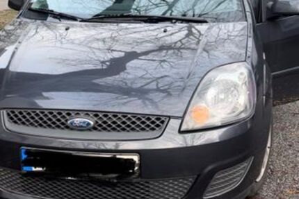Ford Fiesta 55.500 km 2.999 &euro; Hamburg 20149