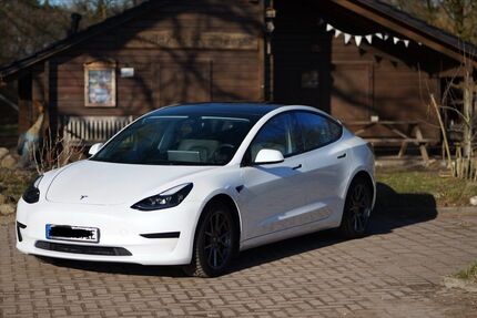 Tesla Model 3 95.000 km 20.999 &euro; Appen 25482