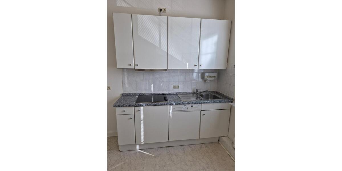 Villa Ahrensburg - 7 Zimmer, 188 m&sup2;, 3.490&euro; | Angebot:26582178