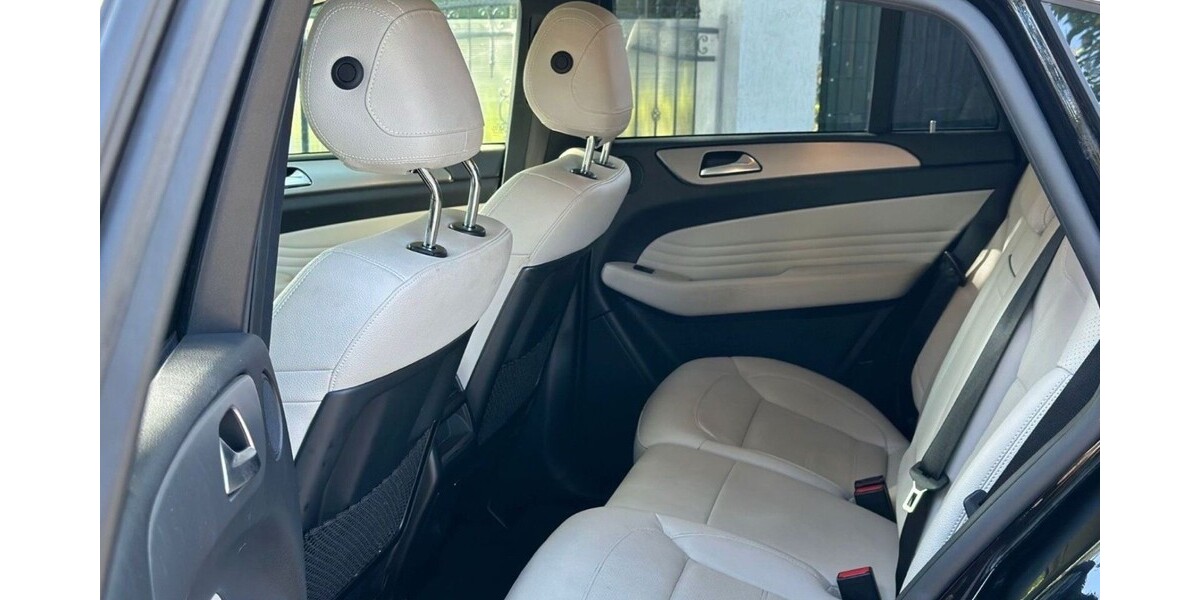 Mercedes-Benz GLE 139.653 km 33.900 &euro; Hamburg 20038