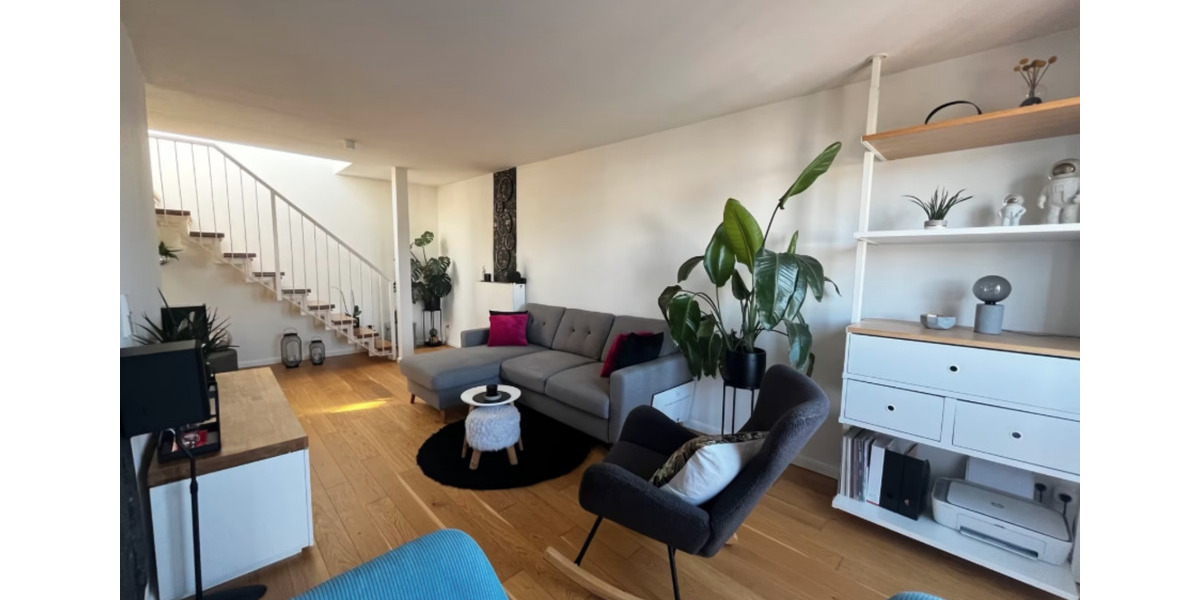 Dachgeschoßwohnung Hamburg Bahrenfeld - 2 Zimmer, 60 m&sup2;, 1.500&euro; | Angebot:25791052
