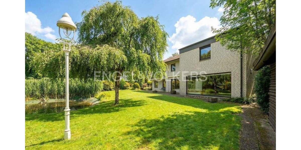 Einfamilienhaus Ahrensburg - 7 Zimmer, 300 m&sup2;, 1.500.000&euro; | Angebot:25701922