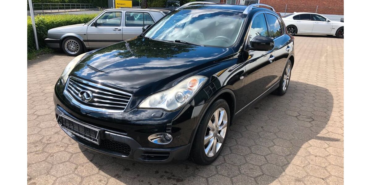 INFINITI EX30 117.692 km 5.500 &euro; Hamburg 22179