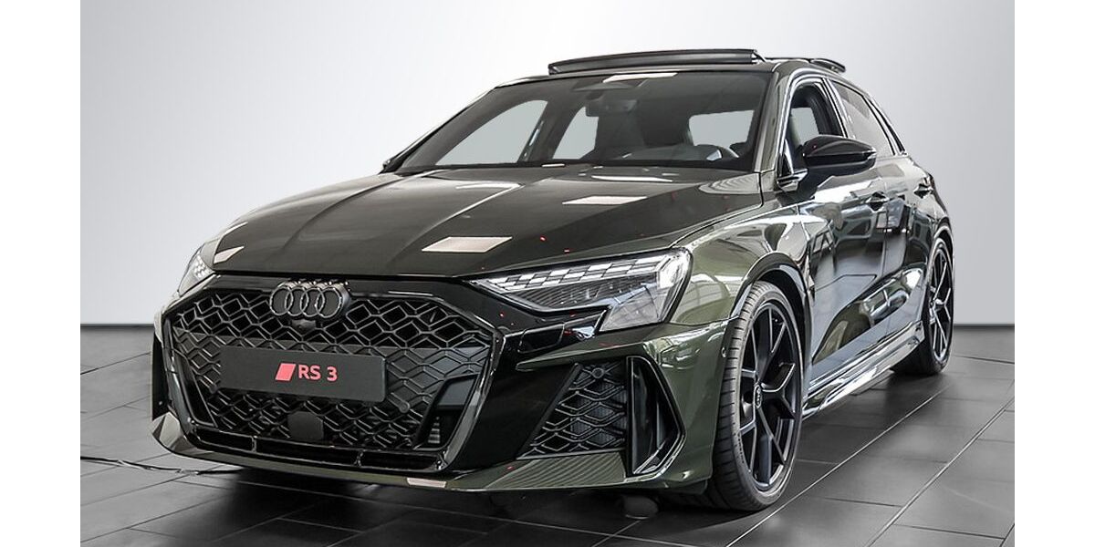 Audi RS3 2.000 km 74.350 &euro; Kölln-Reisiek/Elmshorn 25337