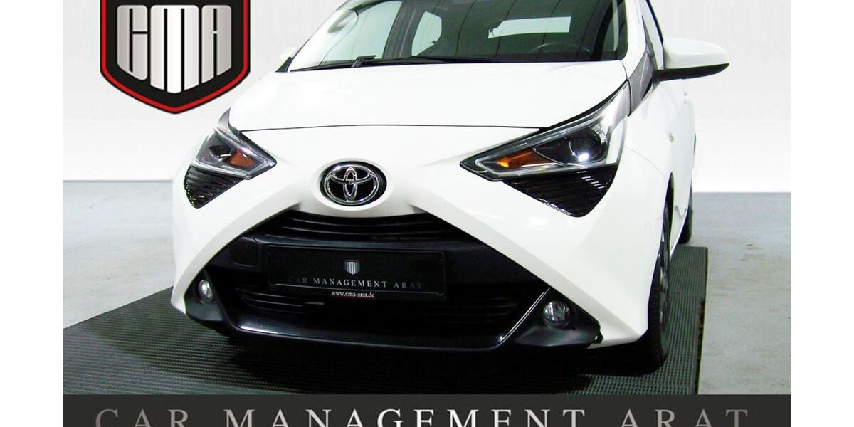 Toyota Aygo (X) 96.110 km 8.655 &euro; Hamburg Stadtteil Horn 22119