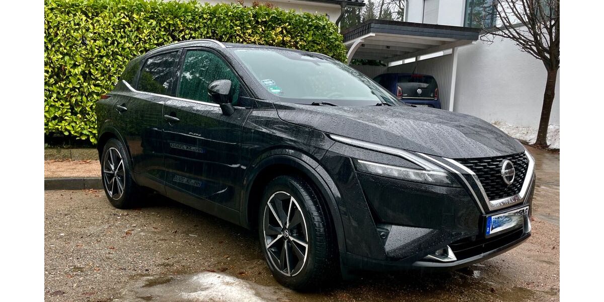 Nissan Qashqai 52.000 km 20.950 &euro; Hamburg 22587