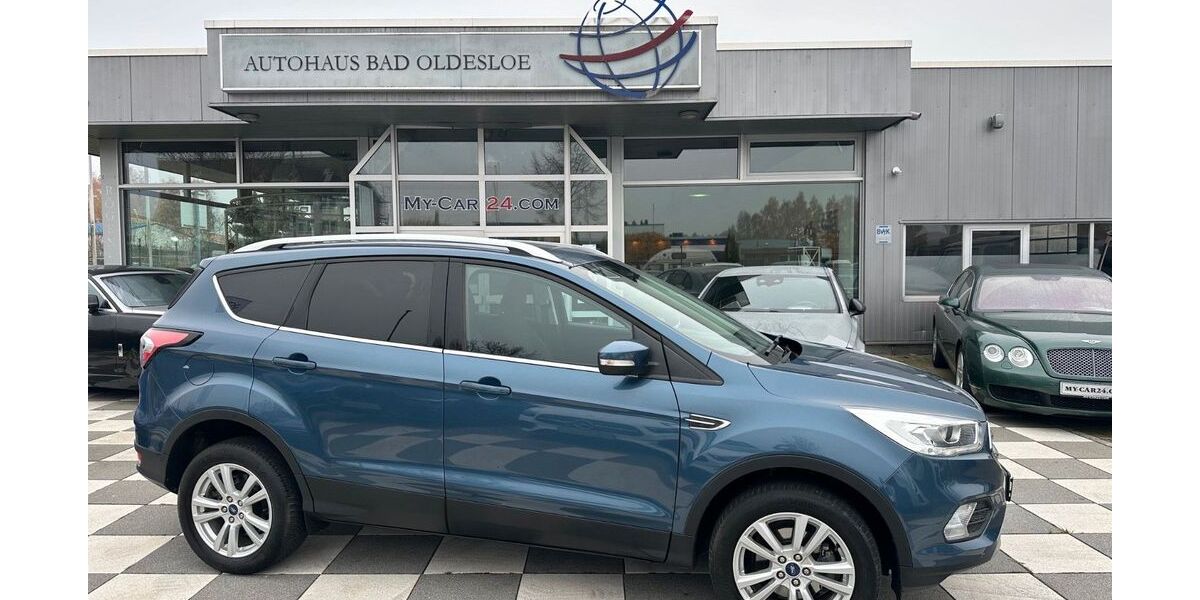 Ford Kuga 54.797 km 16.800 &euro; Bad Oldesloe 23843