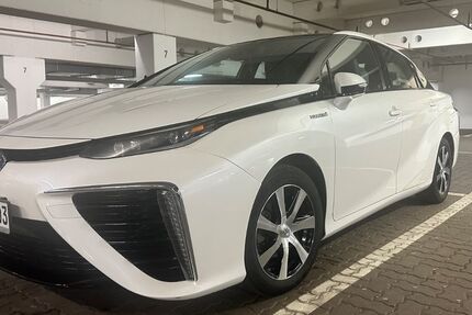 Toyota Mirai 64.000 km 7.500 &euro; Hamburg 22159