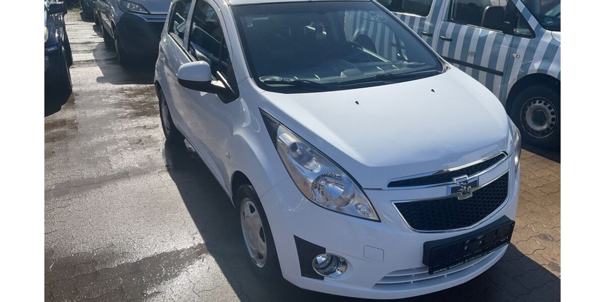 Chevrolet Spark 176.700 km 1.399 &euro; Hamburg 21107