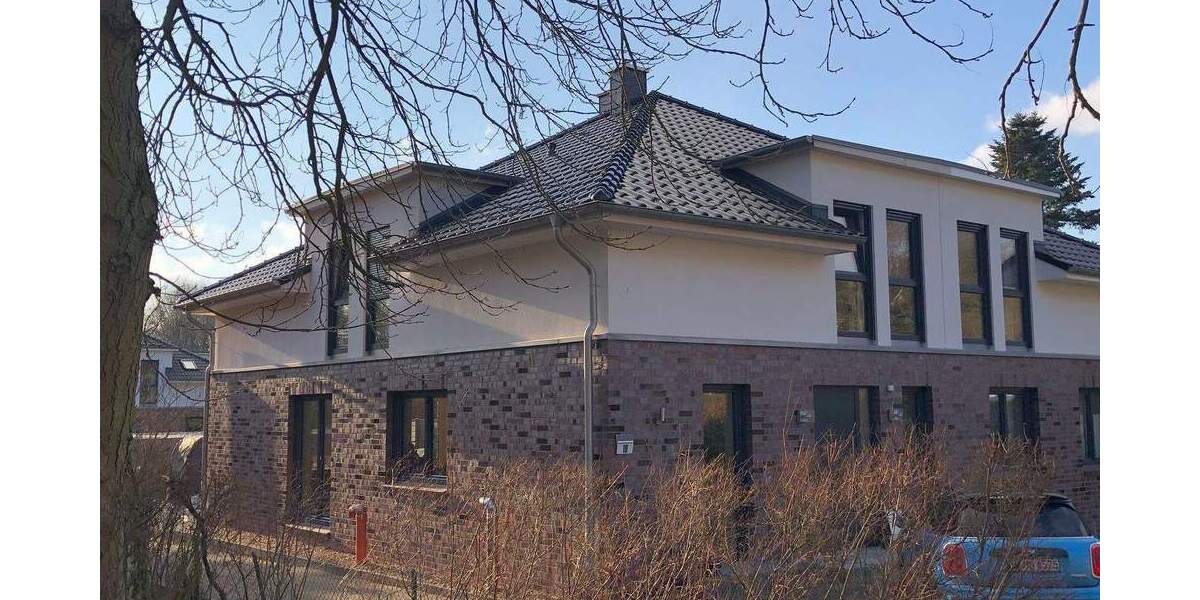 Doppelhaushälfte Hamburg Sasel - 4 Zimmer, 140 m&sup2;, 698.470&euro; | Angebot:25685078