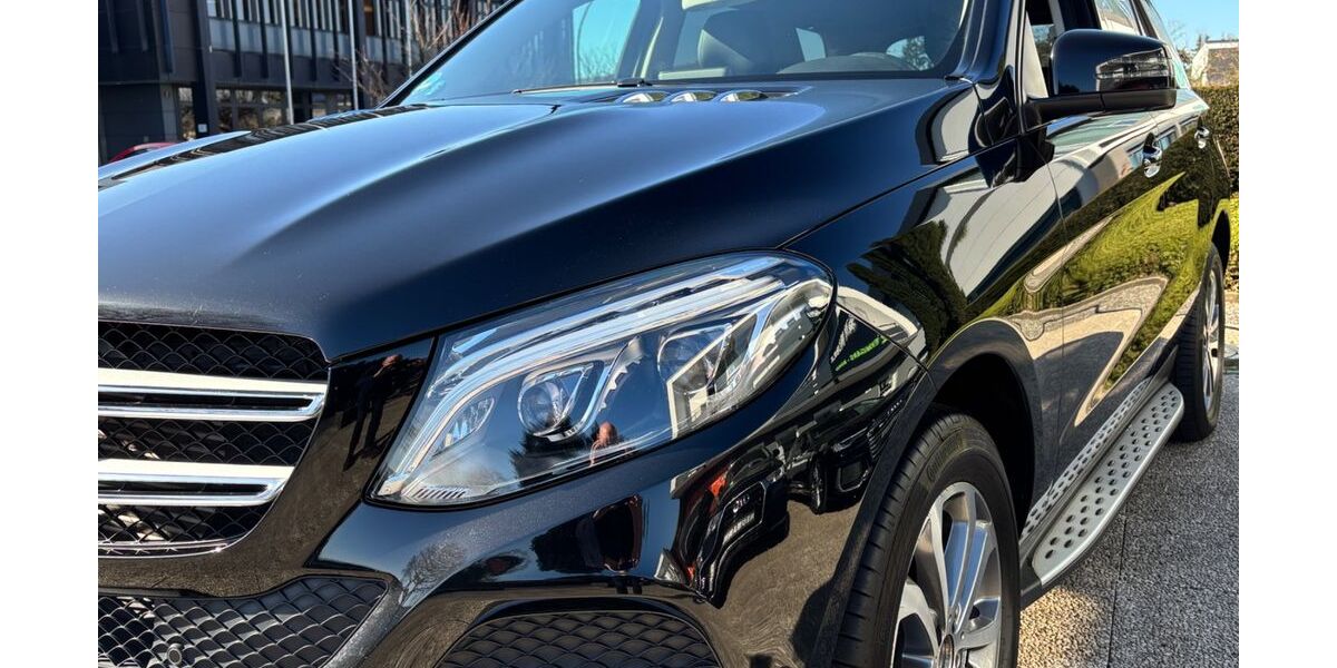 Mercedes-Benz GLE 350 97.000 km 32.800 &euro; Rellingen 25462