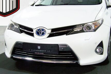 Toyota Auris 131.321 km 12.441 &euro; Hamburg Stadtteil Horn 22119