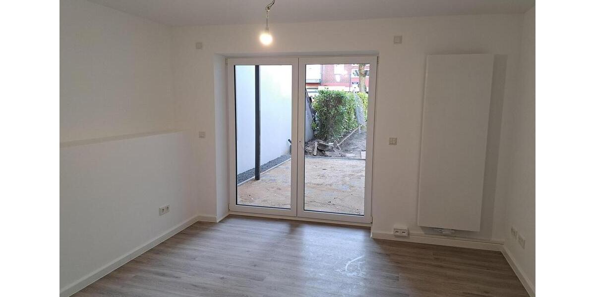 Erdgeschoßwohnung Bad Oldesloe - 2 Zimmer, 90 m&sup2;, 1.170&euro; | Angebot:25614852